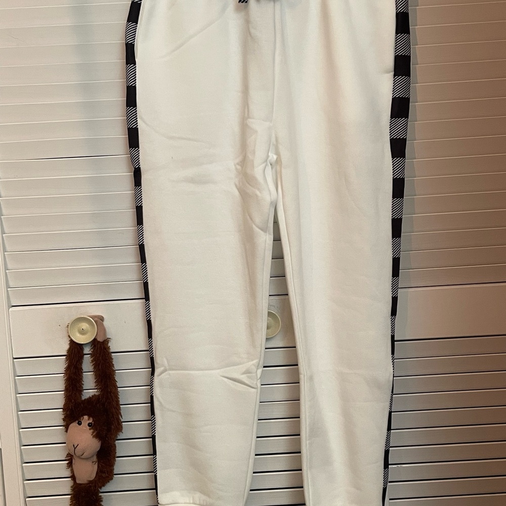 Black and white side checkered sweat track pants size L